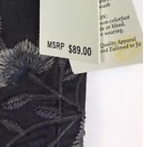 New. Size 4!!! NWT LAST PAIR - Picture 5 of 8